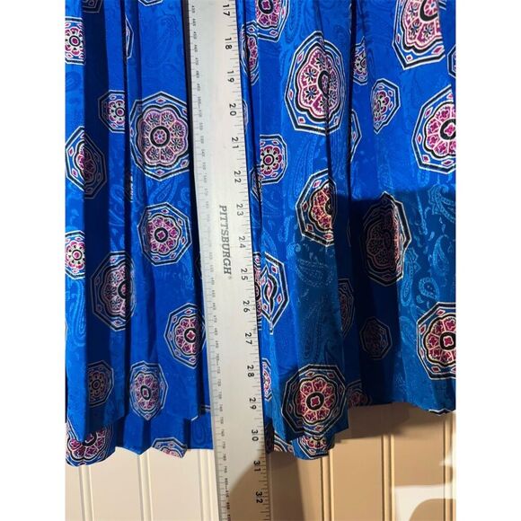 VTG Castleberry Blue Two-Piece Set | 70s Preppy, Retro Boho, Statement Fashion - Picture 9 of 11